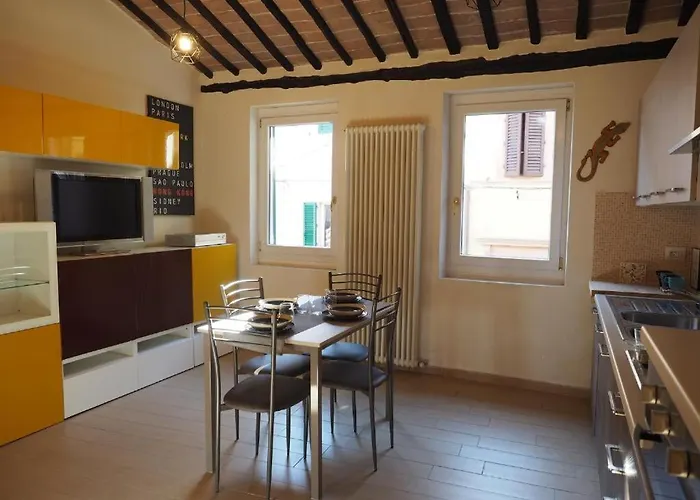 Contrada House By Francigenaapartments