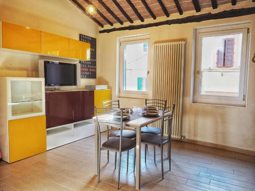 Contrada House By Francigenaapartments Appartamento Siena